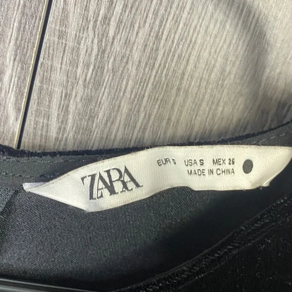 ZARA DRAPED VELVET DRESS MIDI BLACK Women's Small - Picture 4 of 5